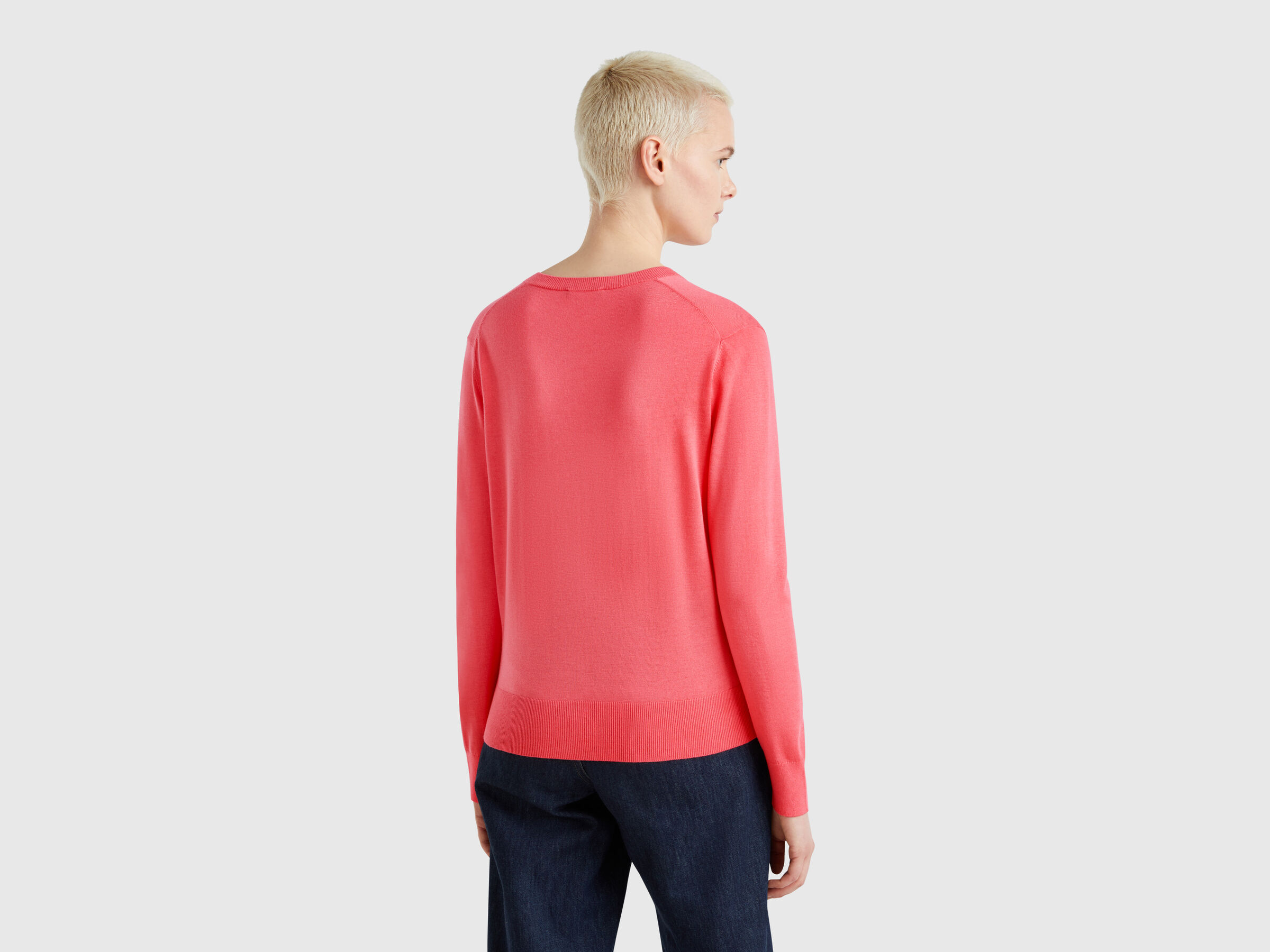 V NECK SWEATER L/S Women image number 1