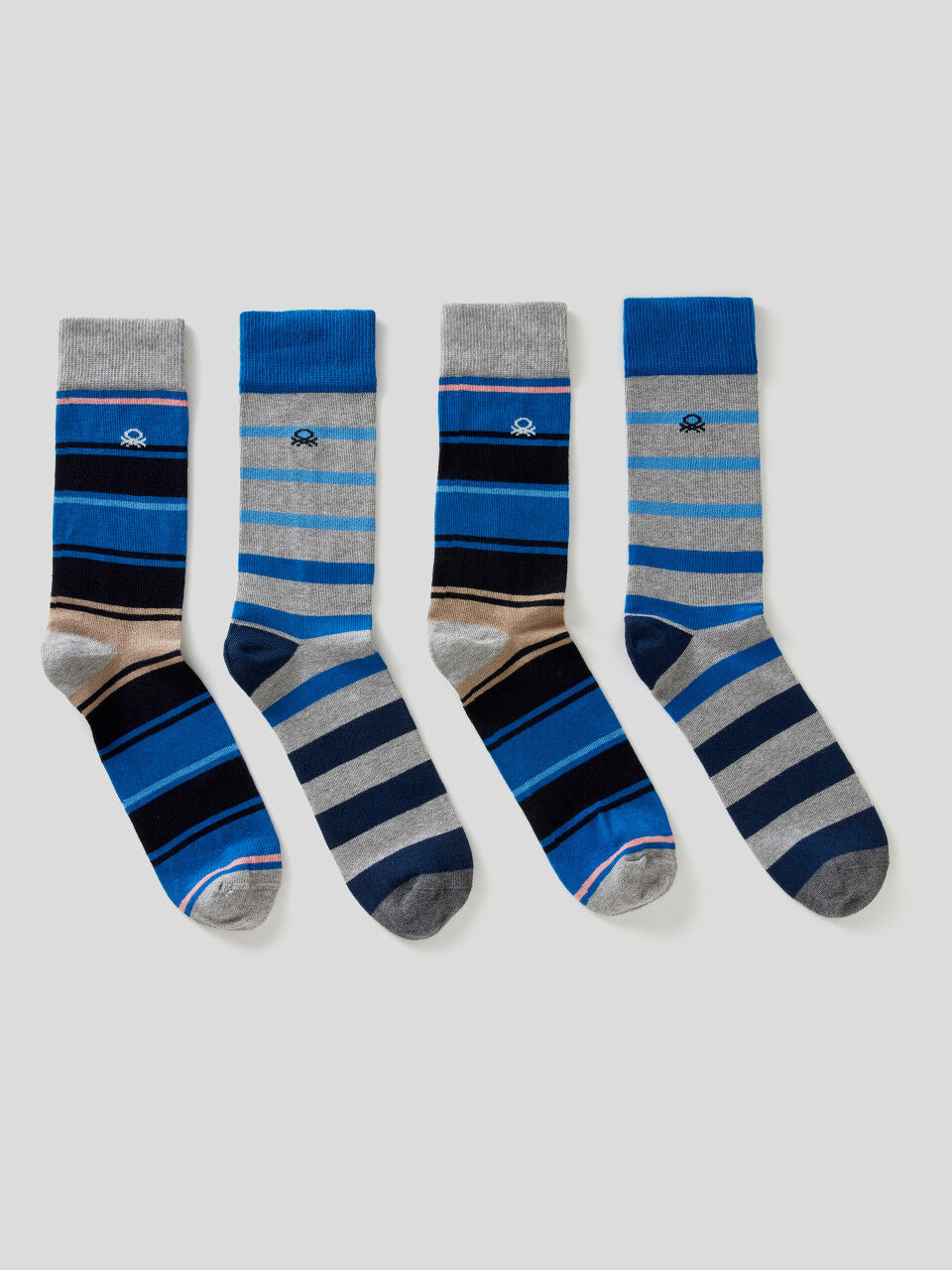 Two pairs of socks with jacquard pattern