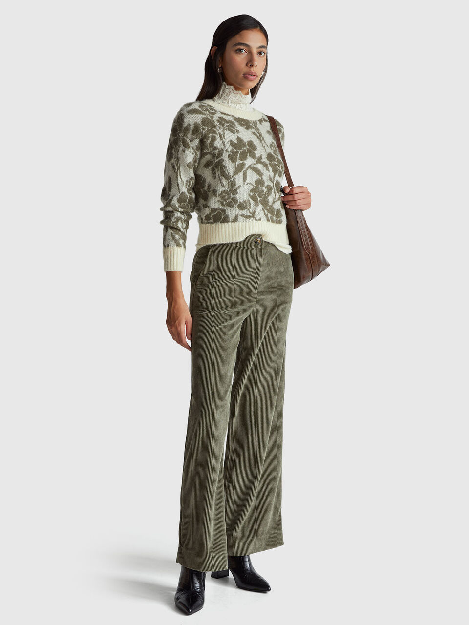 TROUSERS Women image number null