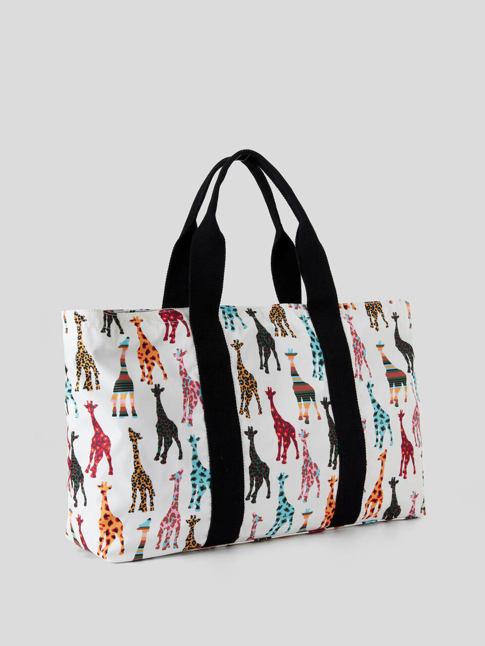 Bag in printed nylon image number 2