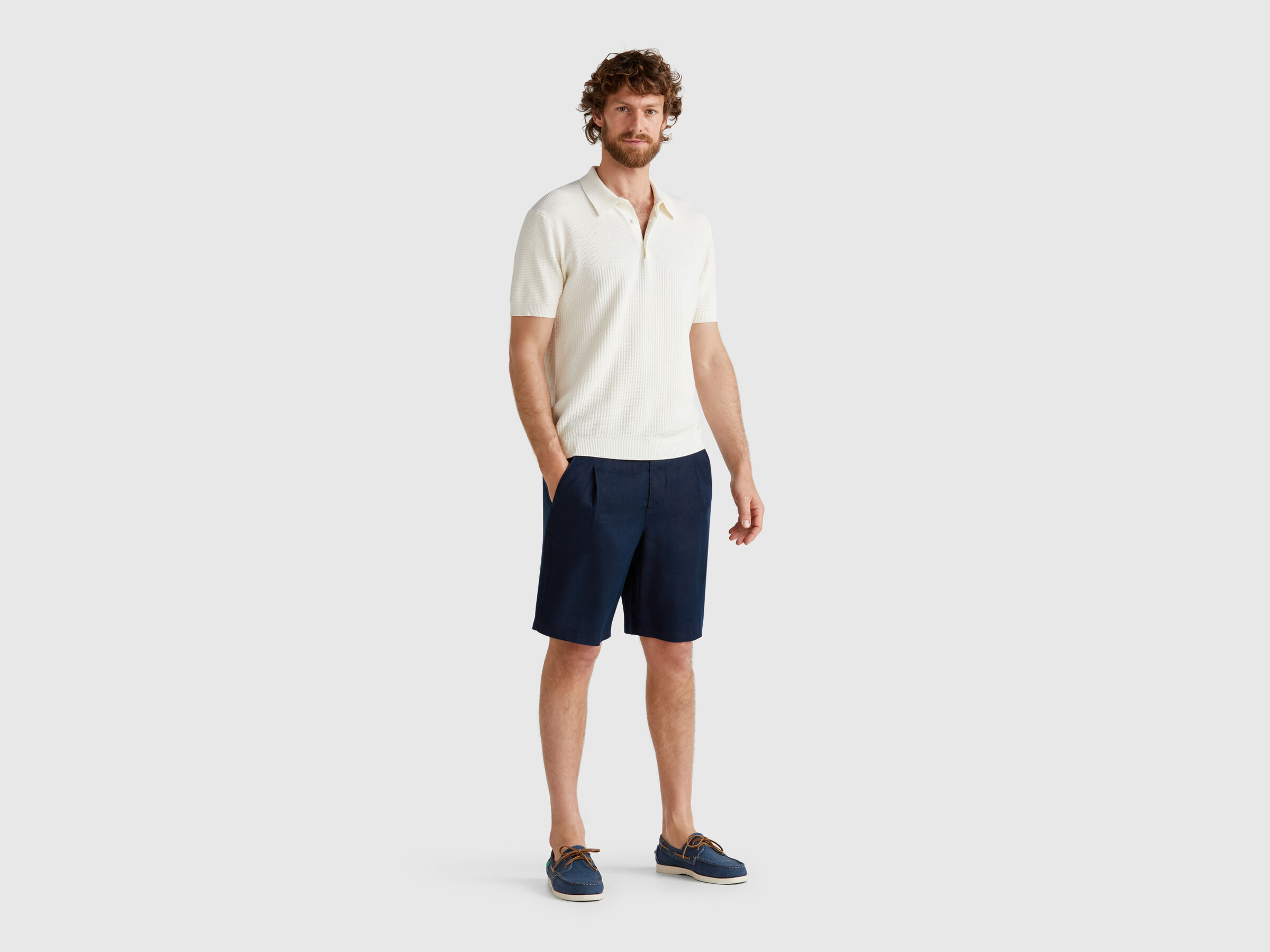 BERMUDA Men image number 2