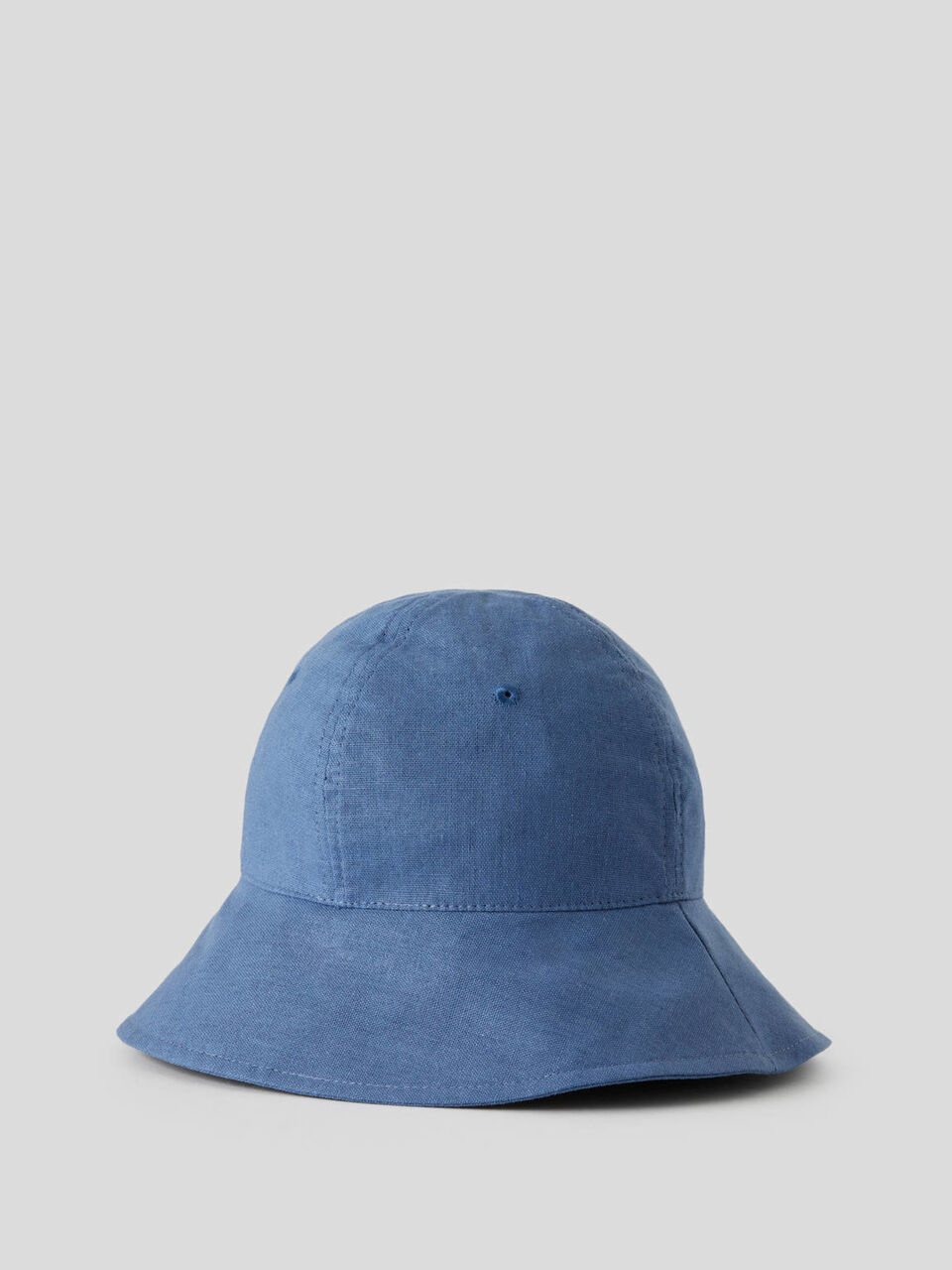Wide-brimmed cap image number 2