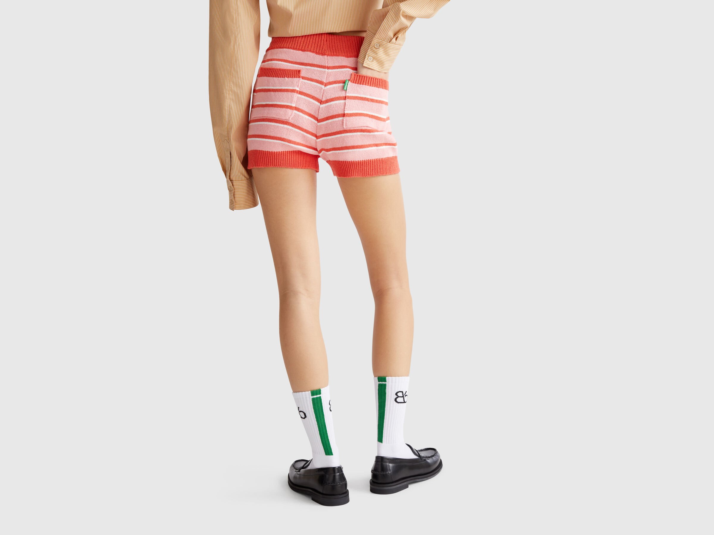 SHORTS Women image number 1