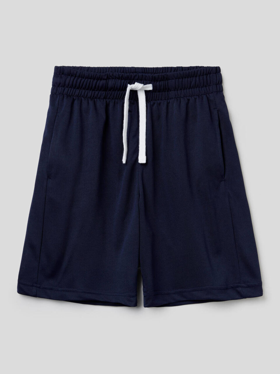 Bermudas with drawstring image number 1