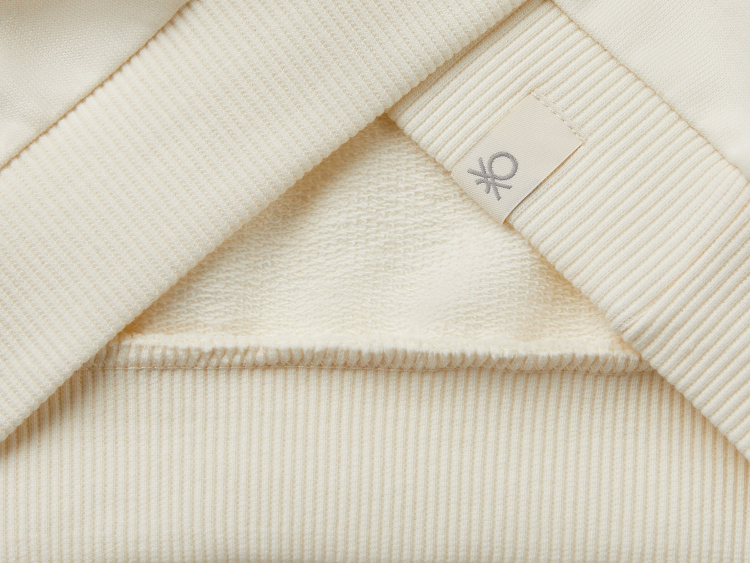 SWEATER W/HOOD Junior Boy image number 2