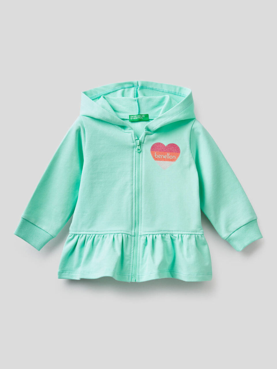 Hoodie with pocket and hood image number 1