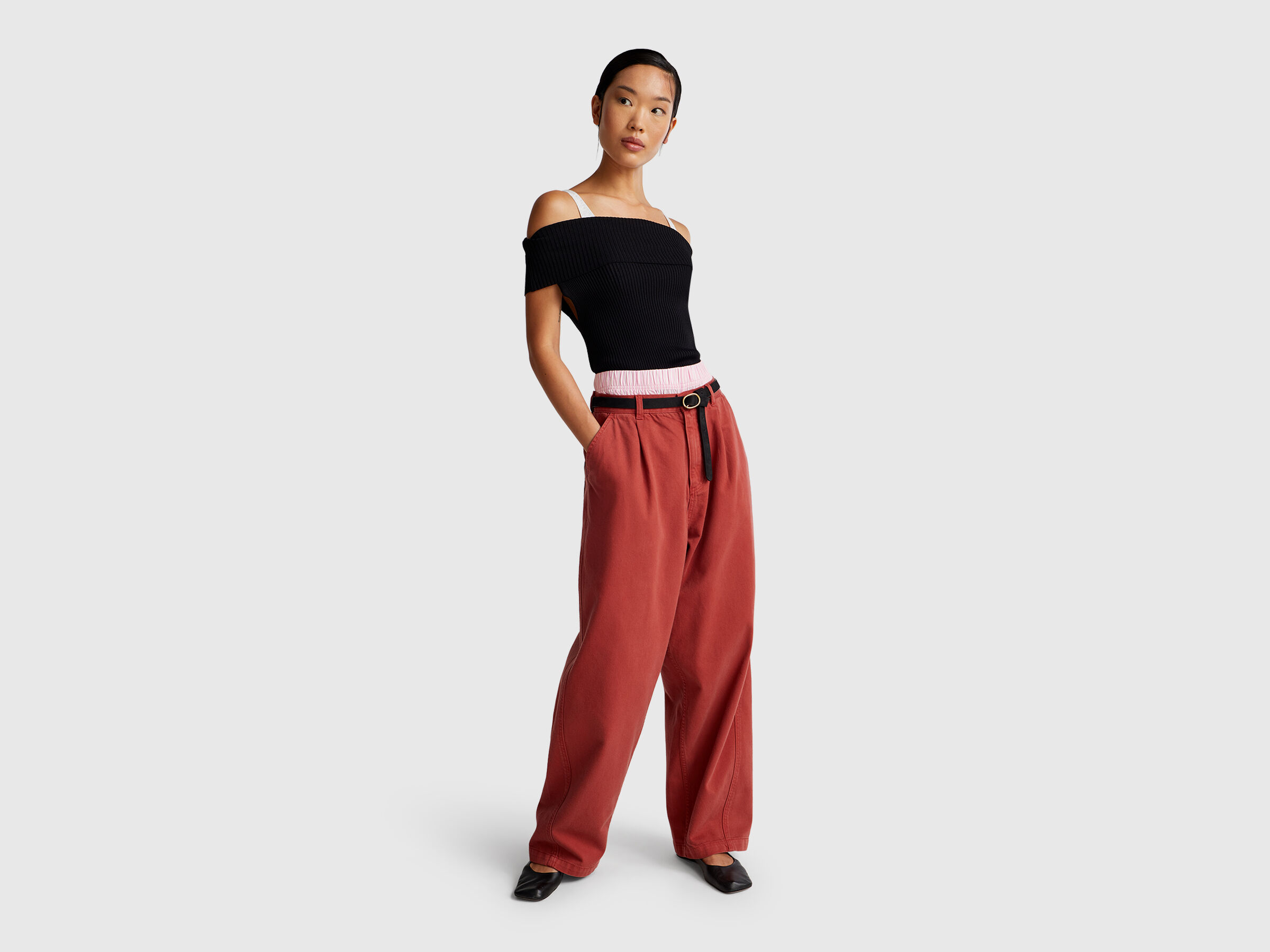 SWEATER H/S Women image number 1