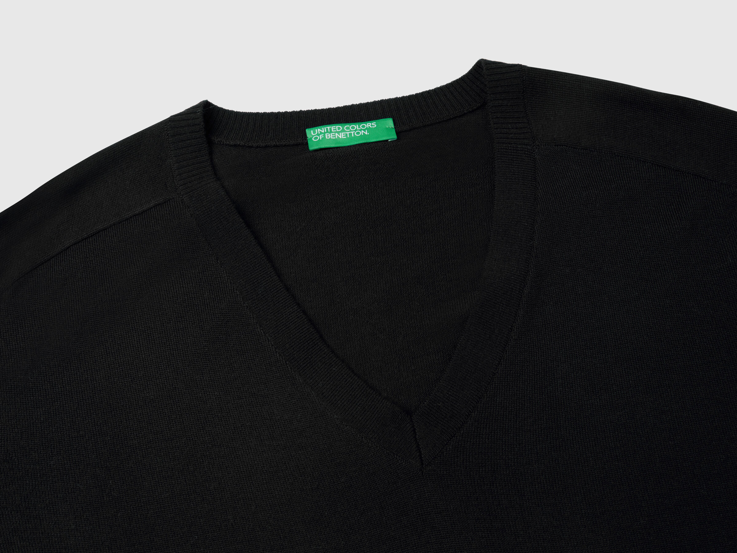 V NECK SWEATER L/S Women image number 5