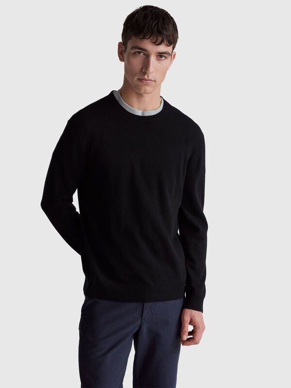 Black sweater in pure Merino wool Men