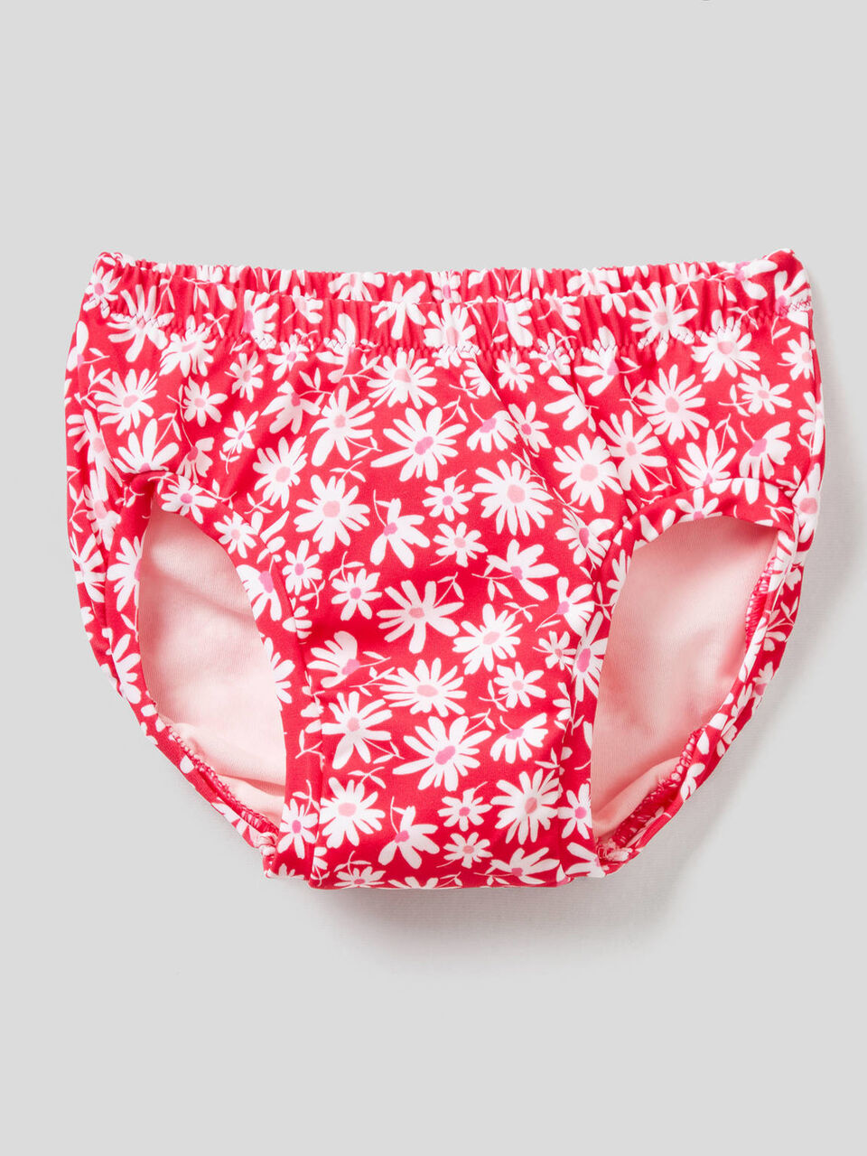 Baby swim bottoms image number 1
