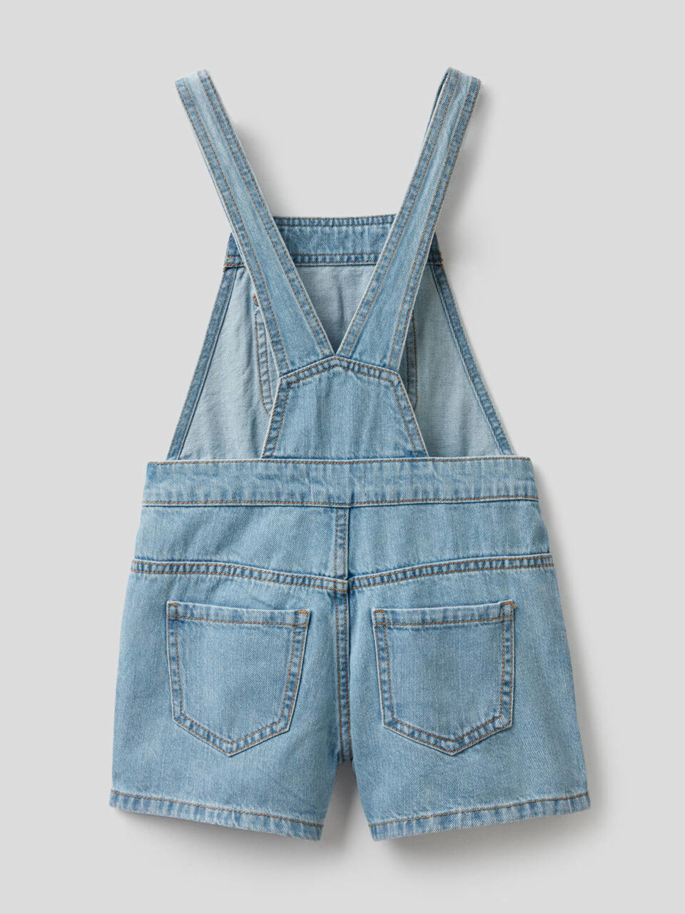 Short overalls in 100% cotton denim image number 2