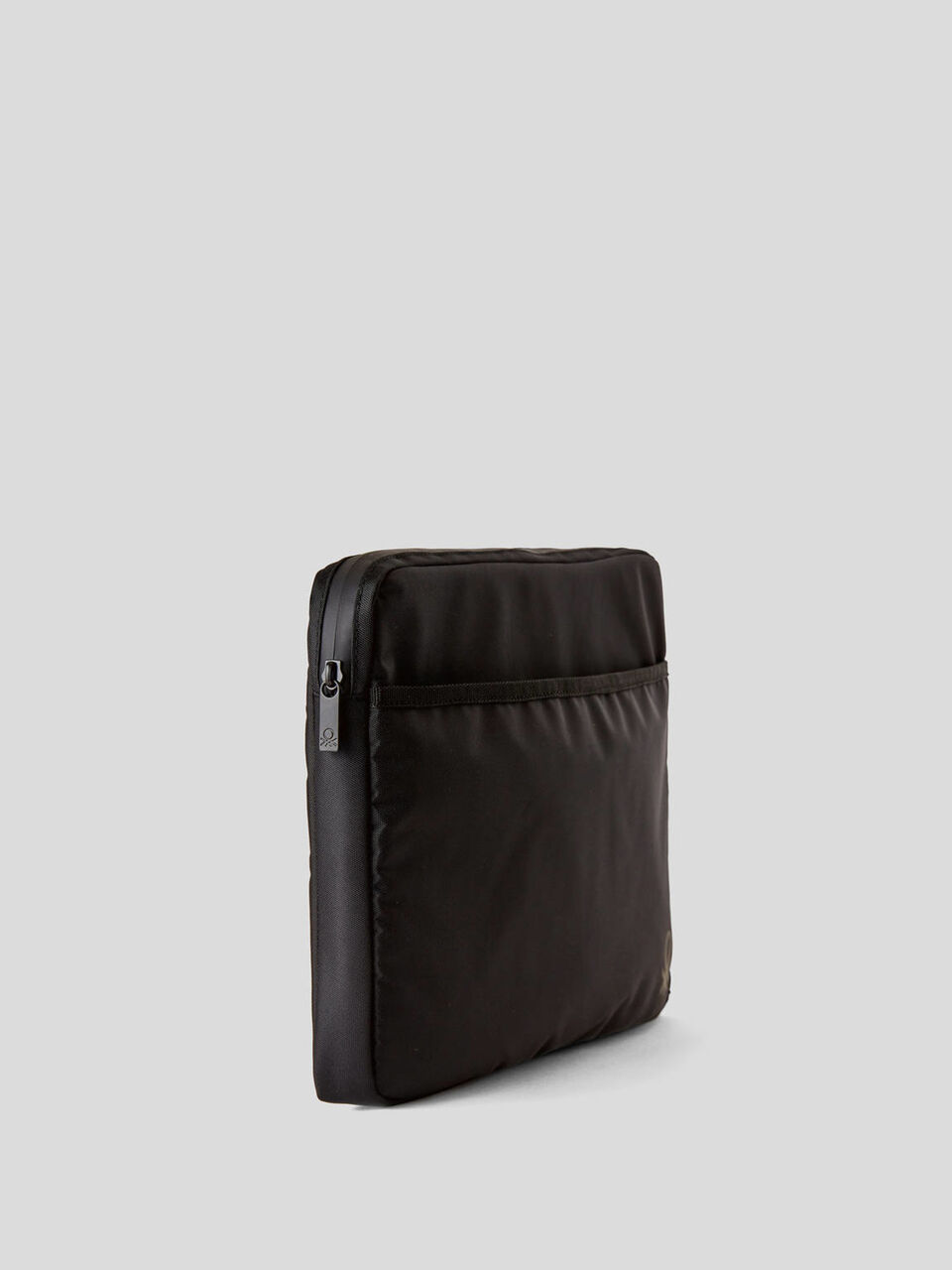 Padded nylon pc holder image number 2