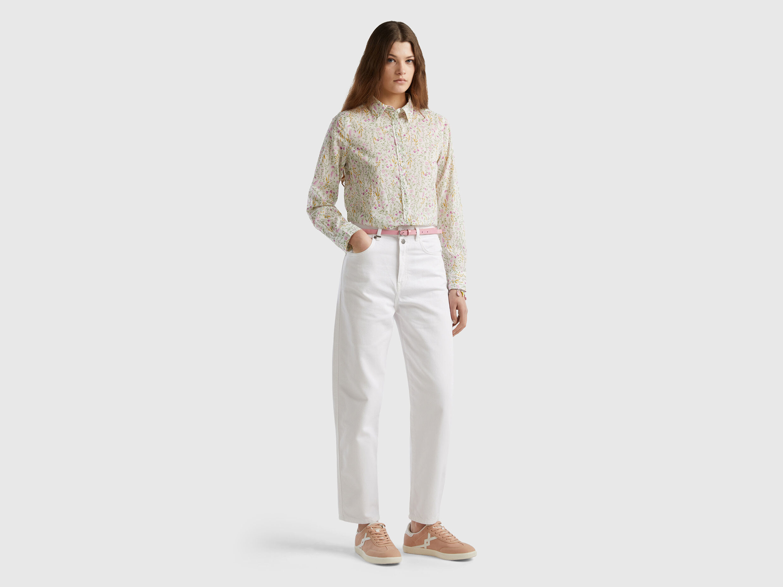 Mom top fit trousers
