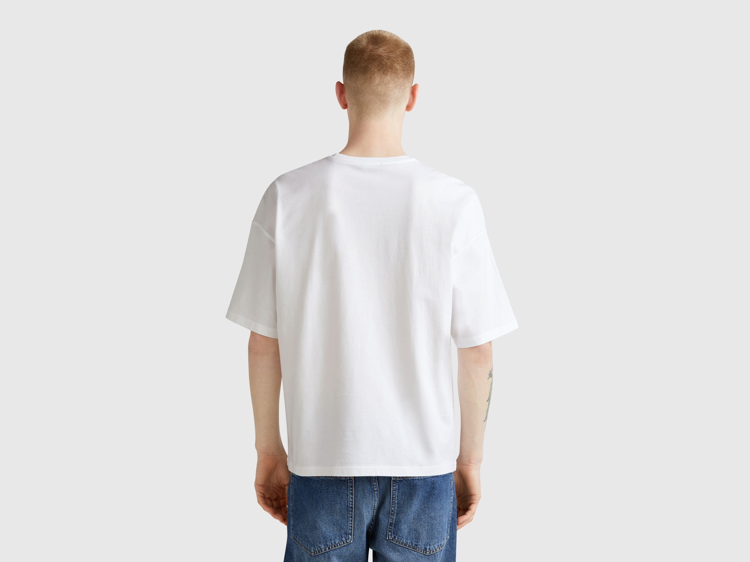 T-SHIRT image number 4