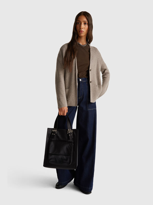 Wide-leg jeans with pockets Women