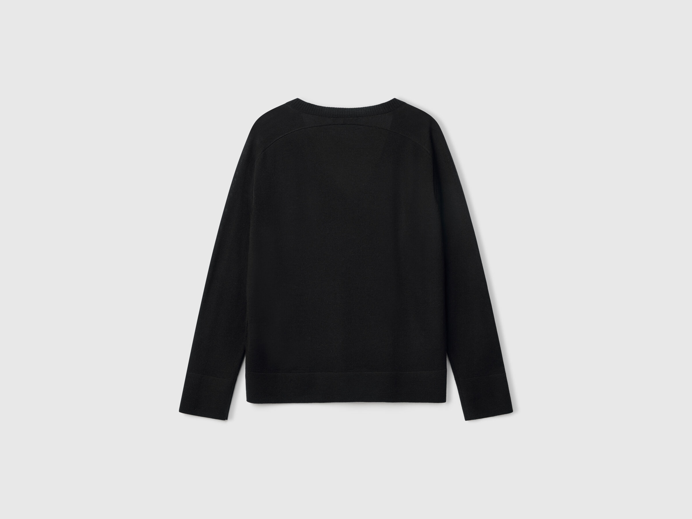 V NECK SWEATER L/S Women image number 4