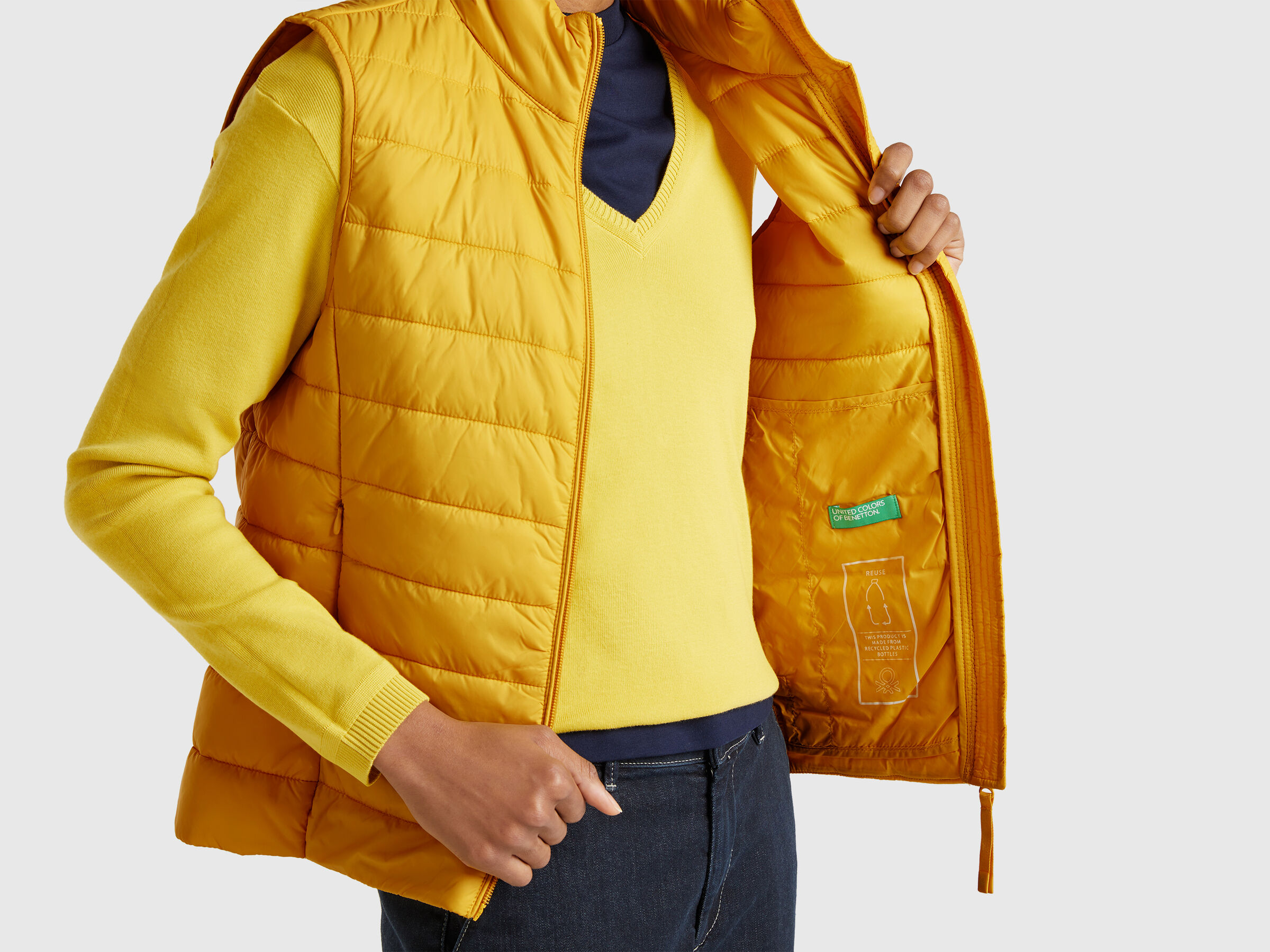 WAISTCOAT Women image number 3