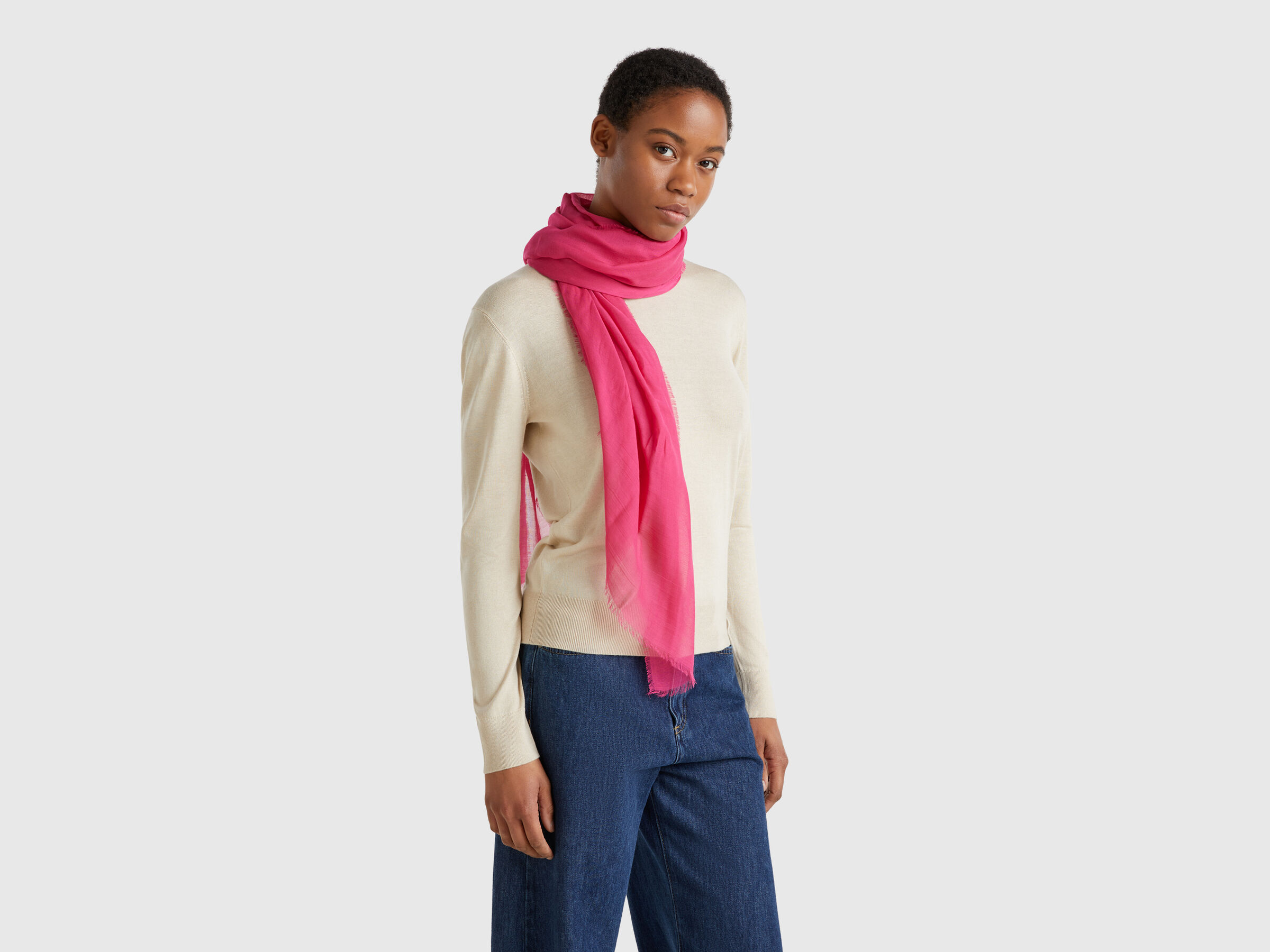 SCARF Women image number 2