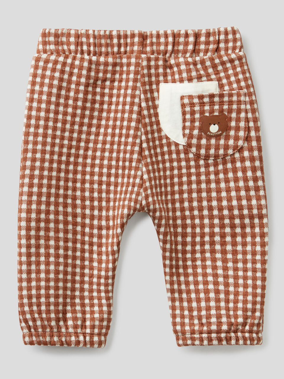 T-shirt and trousers set image number 2