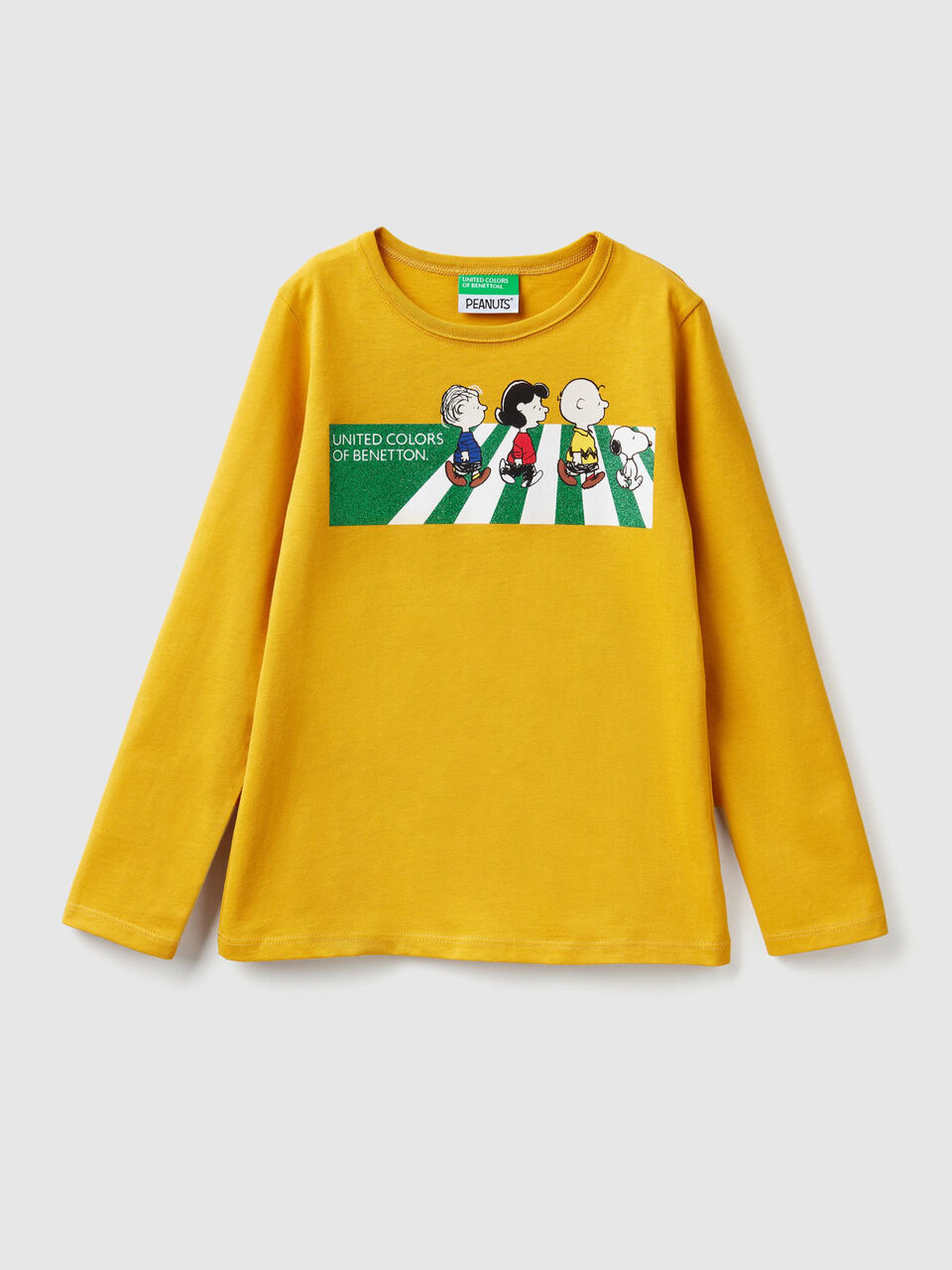 T-shirt with "Snoopy" print image number 1