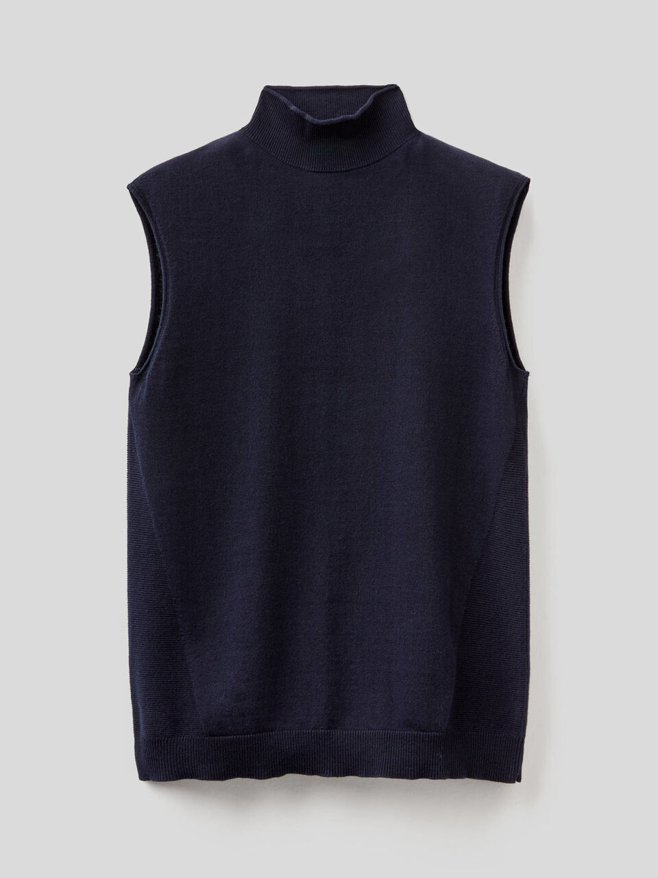 Sleeveless sweater in cashmere blend image number 1