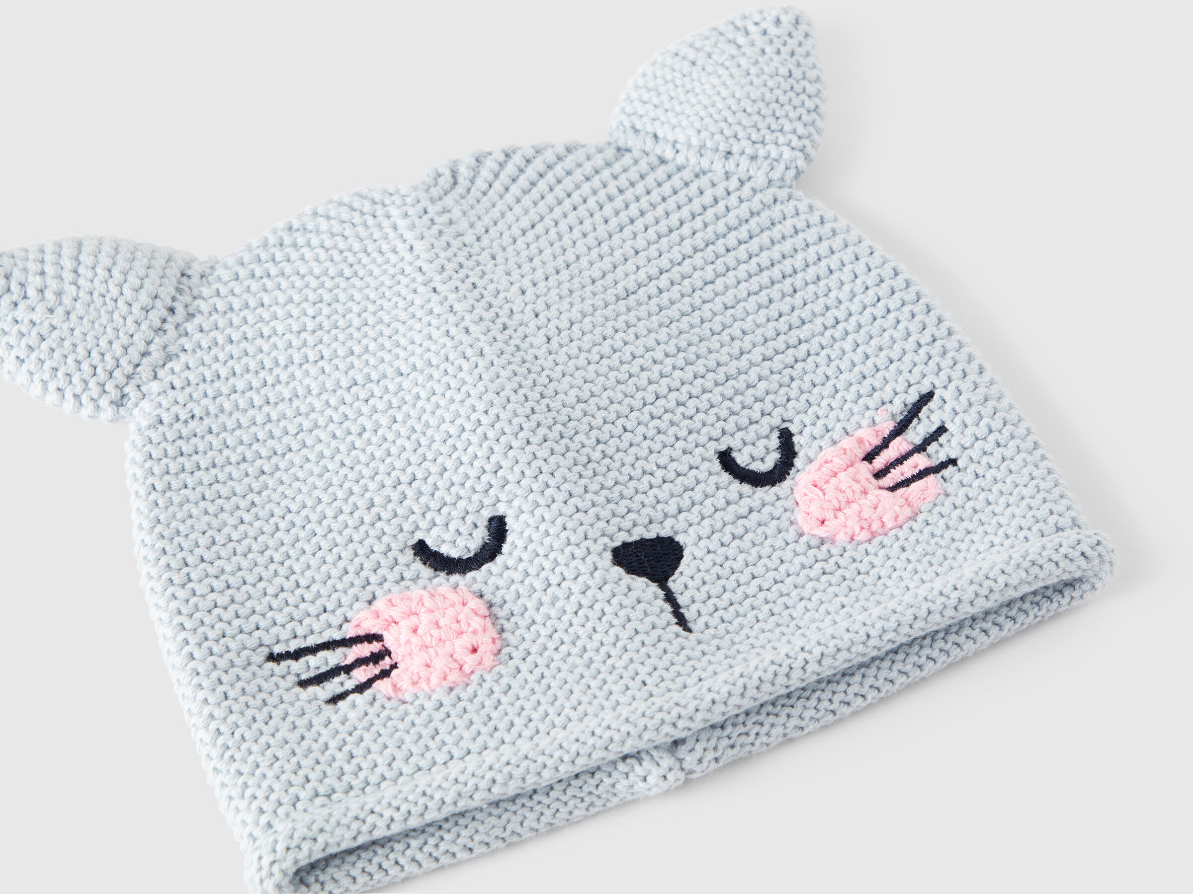 HAT New Born (0-18 months) image number 2