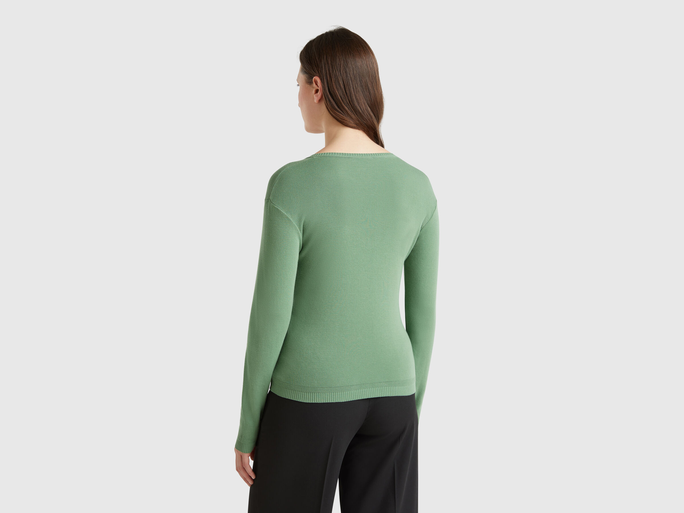 V NECK SWEATER L/S Women image number 1
