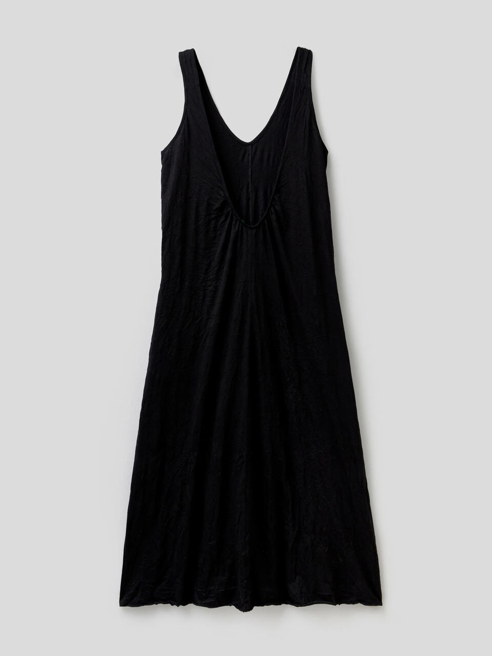 Long dress in crinkled fabric image number 2