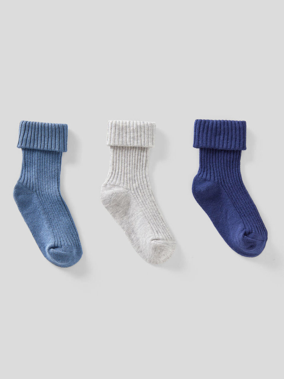 Socks set with curl image number 1
