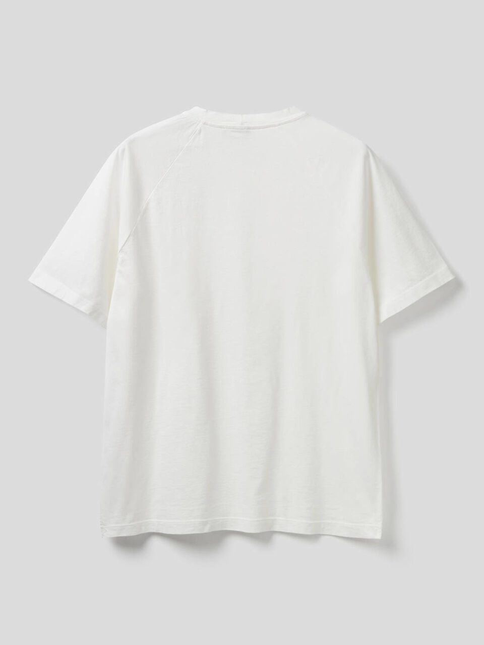 Raglan sleeve t-shirt in 100% cotton image number 2