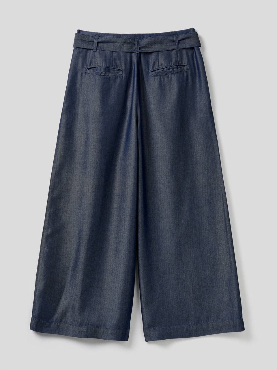 Wide trousers with belt image number 2