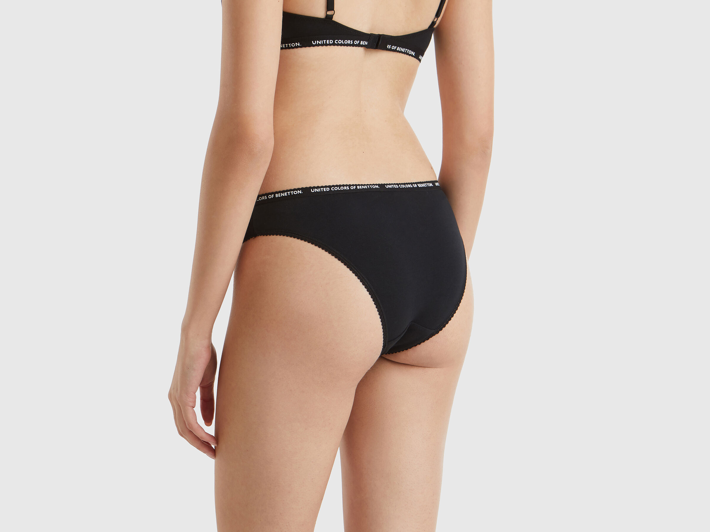 SLIP Women image number 1