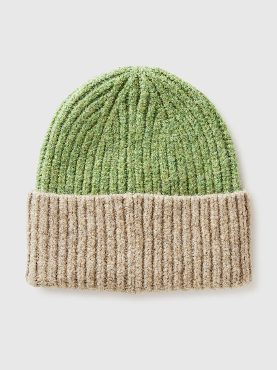 CAP Women image number 2