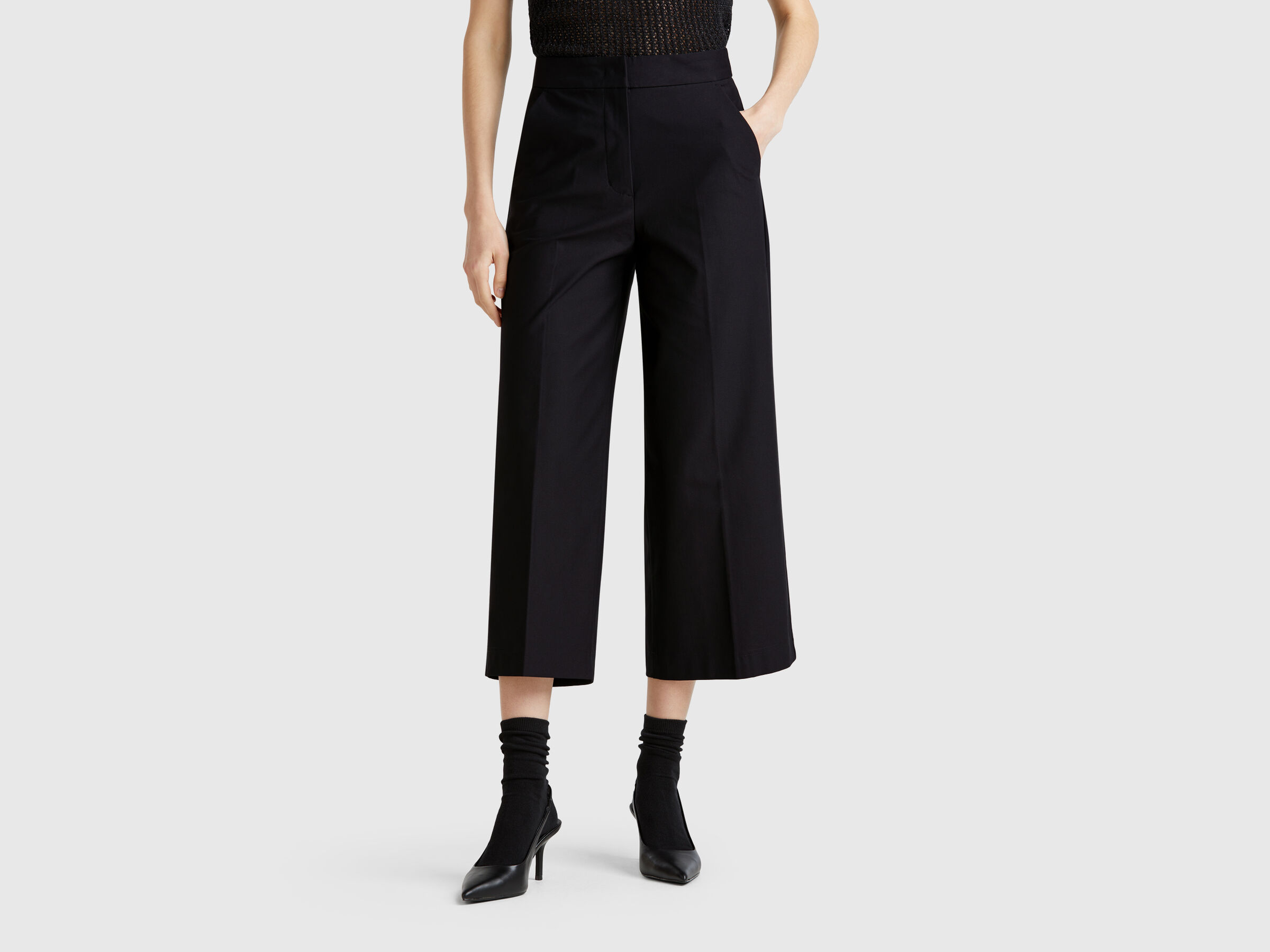 TROUSERS Women image number 0