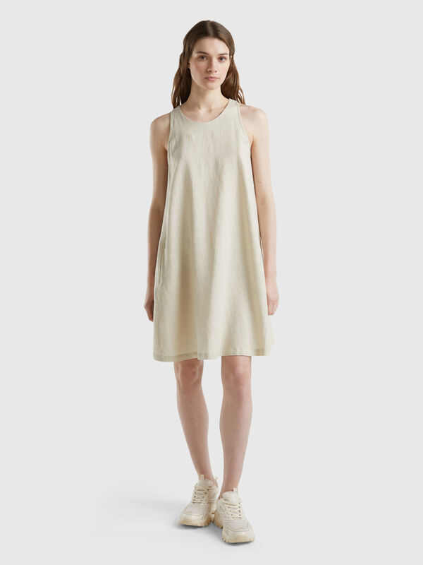 Sleeveless dress in pure linen Women