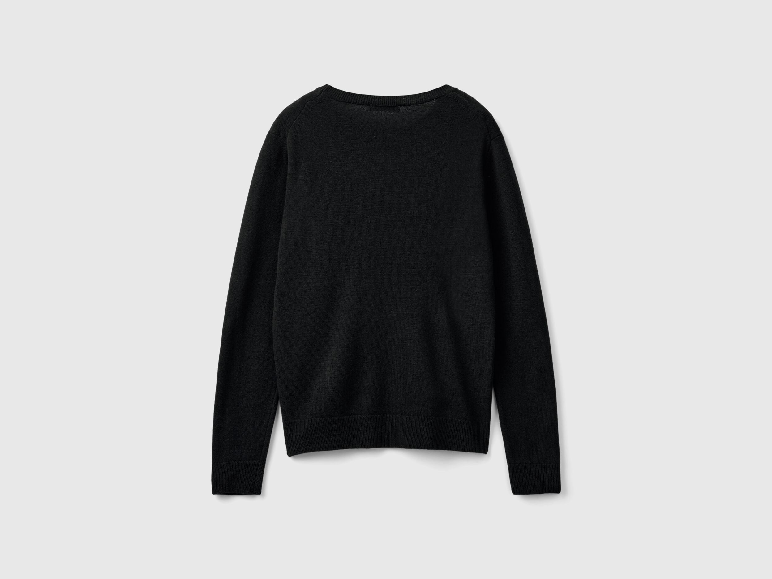 Black crew neck sweater in Merino wool