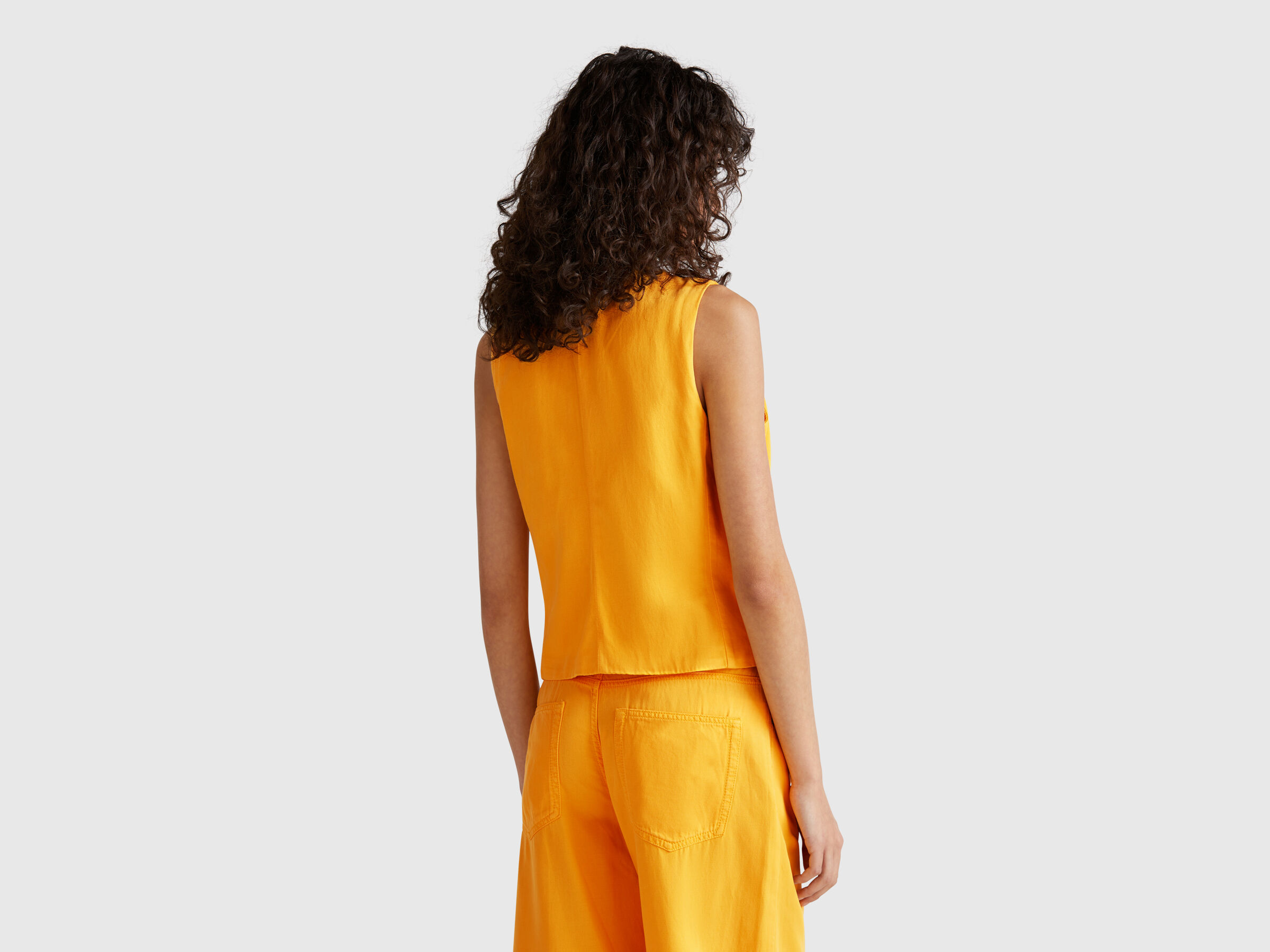 WAISTCOAT Women image number 1