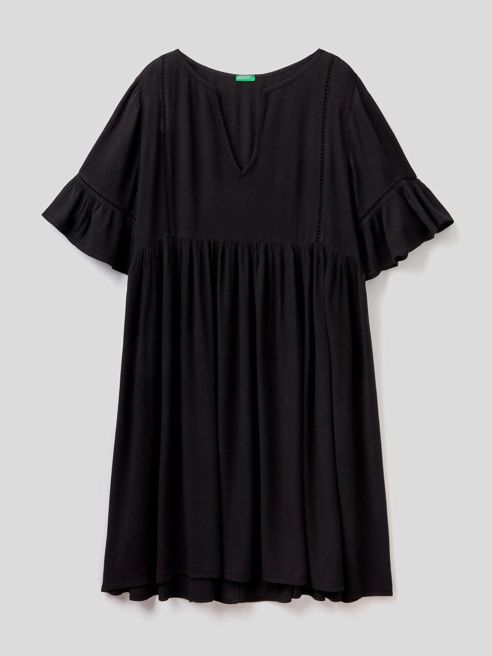 Cropped dress with trim and ruffles image number 1