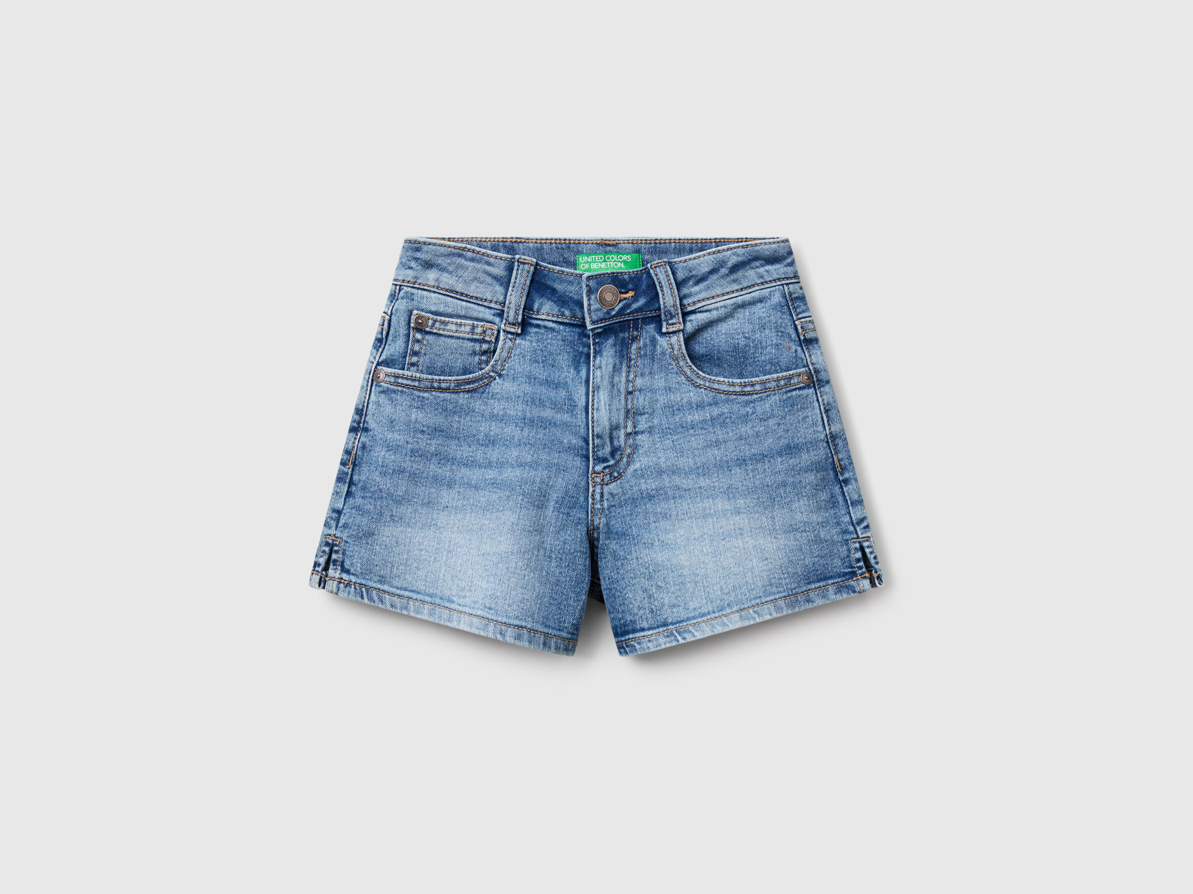 SHORTS Junior Girl image number 0