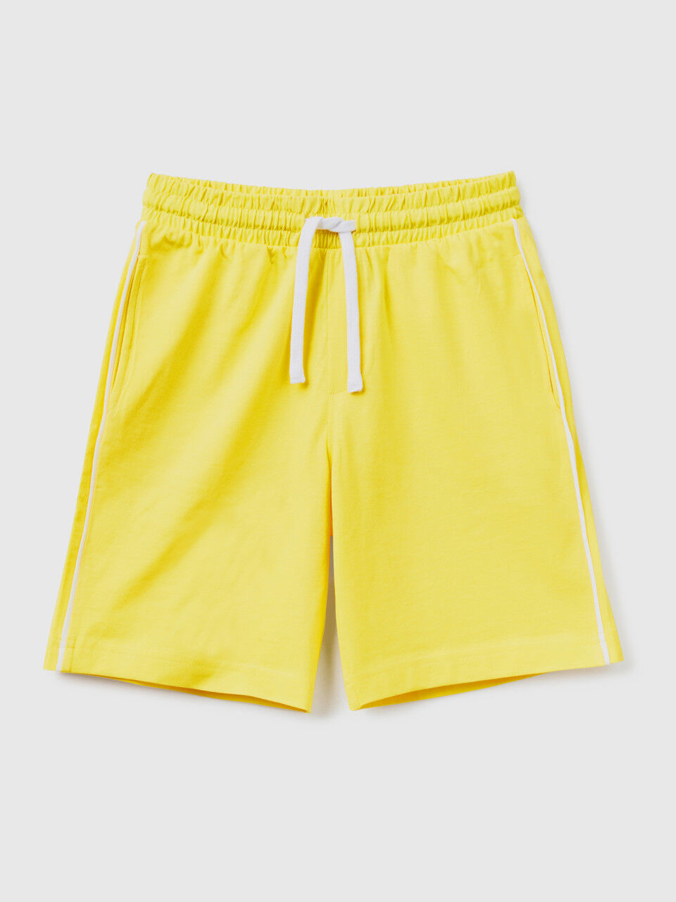 Regular fit bermudas with drawstring