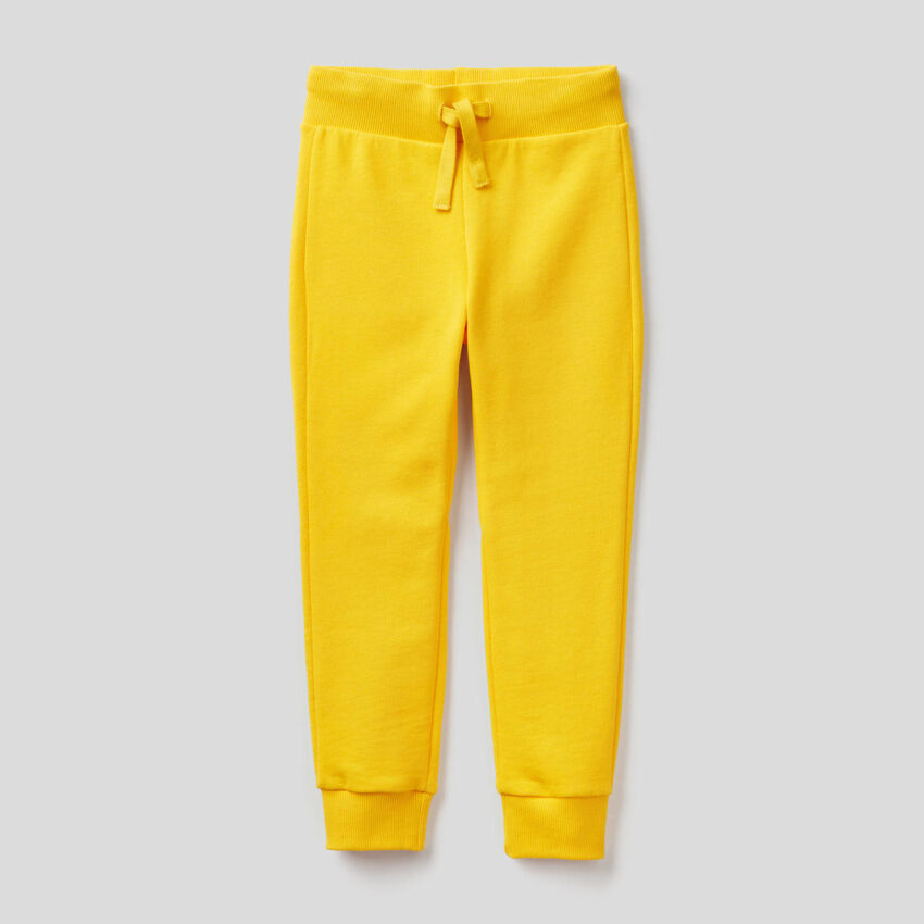 Yellow sporty sweatpants