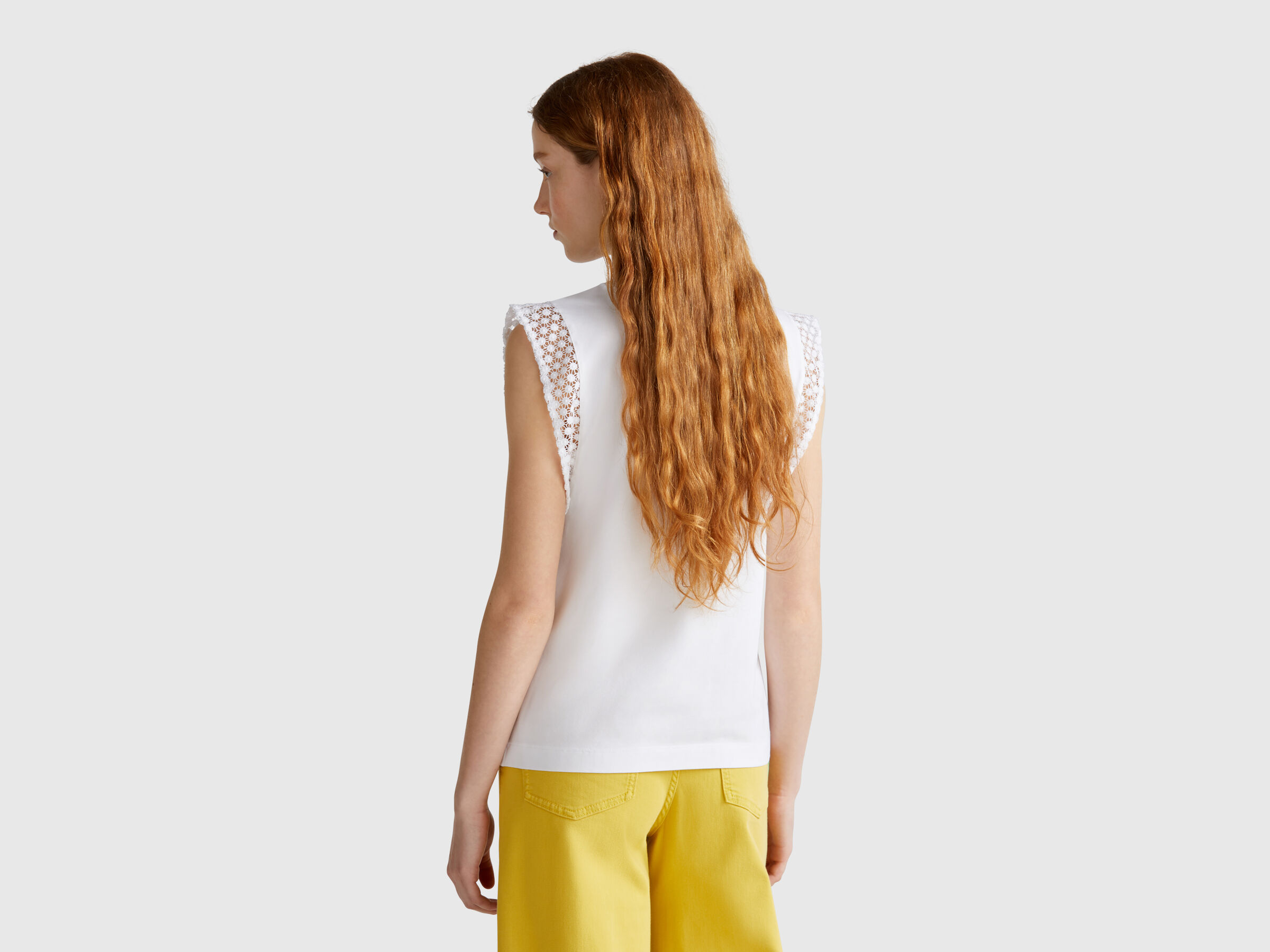 SLEEVELESS SWEATER Women image number 1