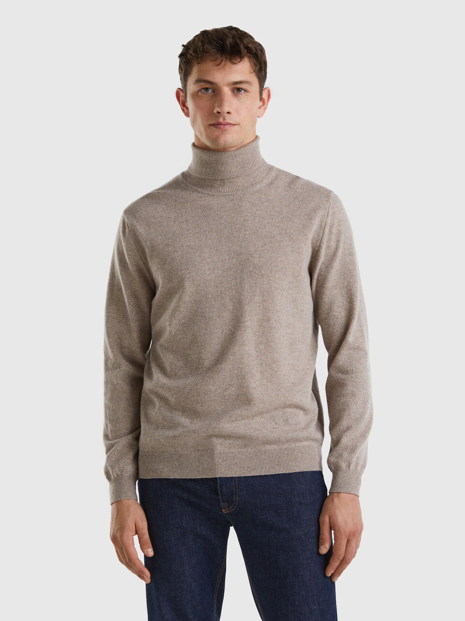Modern turtleneck outlet