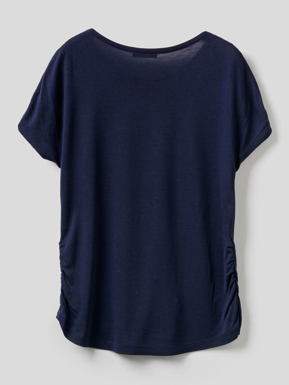 T-shirt with embroidered beads image number 2