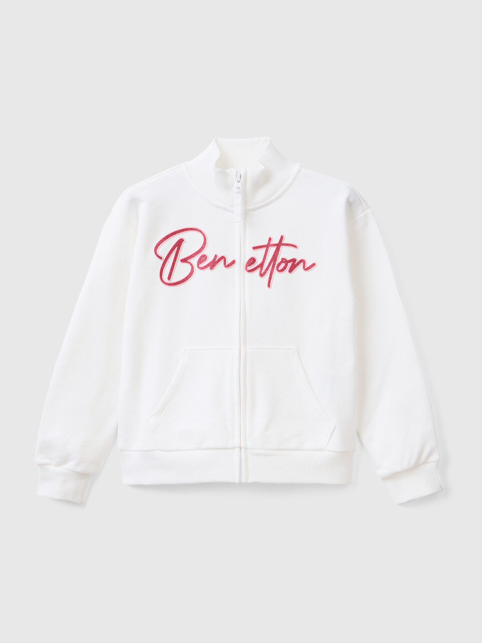 Sweatshirt with zip and collar