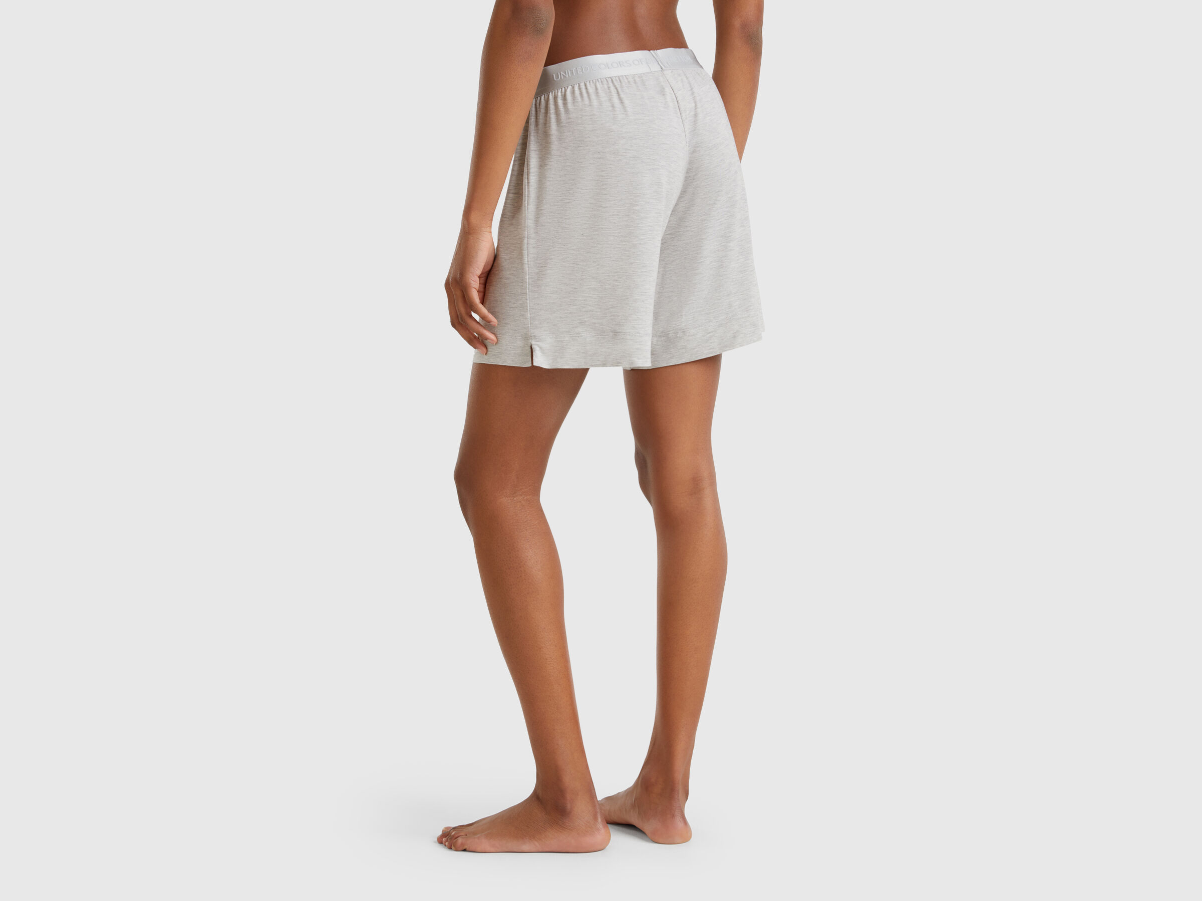 BERMUDA Women image number 1