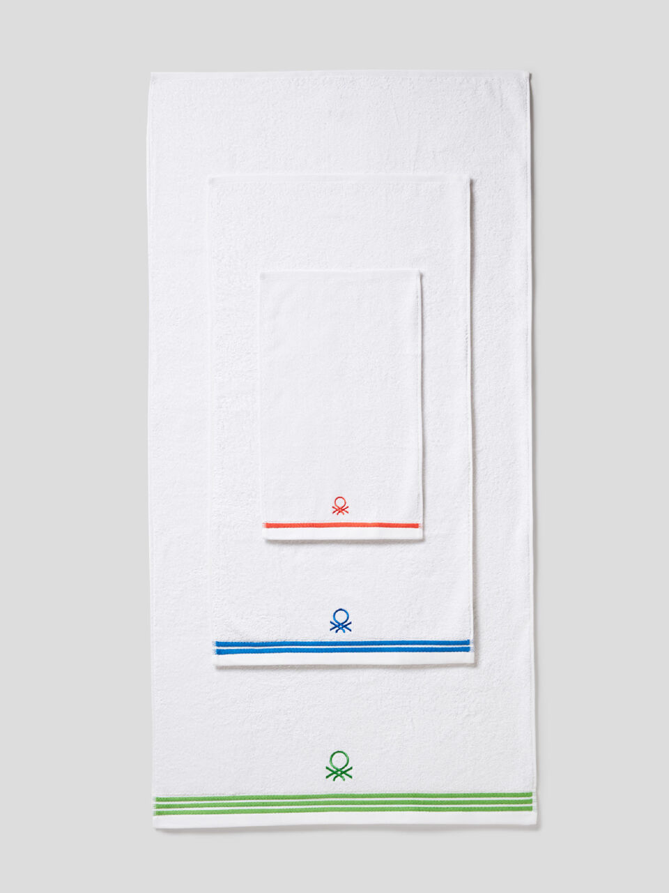 Three towels with logo image number 2