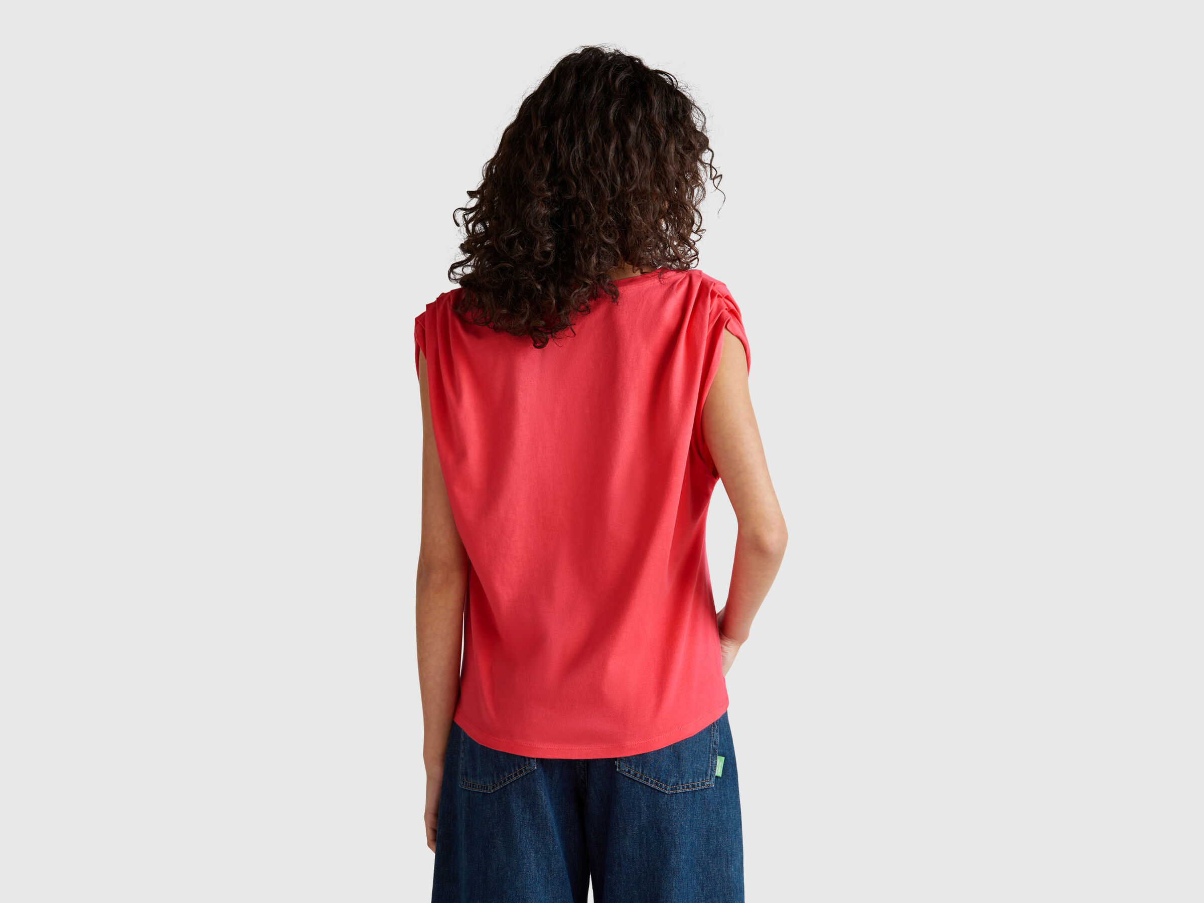 SLEEVELESS SWEATER Women image number 1