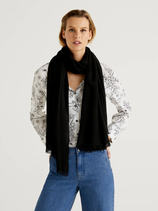 Scarf in solid color viscose Women