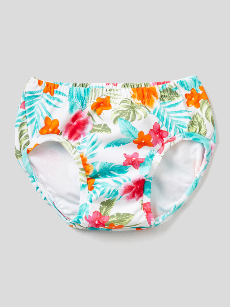 Baby swim bottoms image number 1